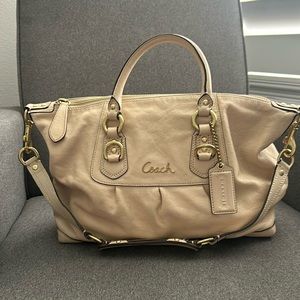 Beige coach purse